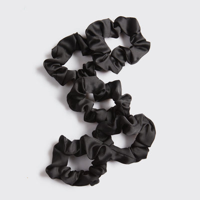 Satin Scrunchie Zwart